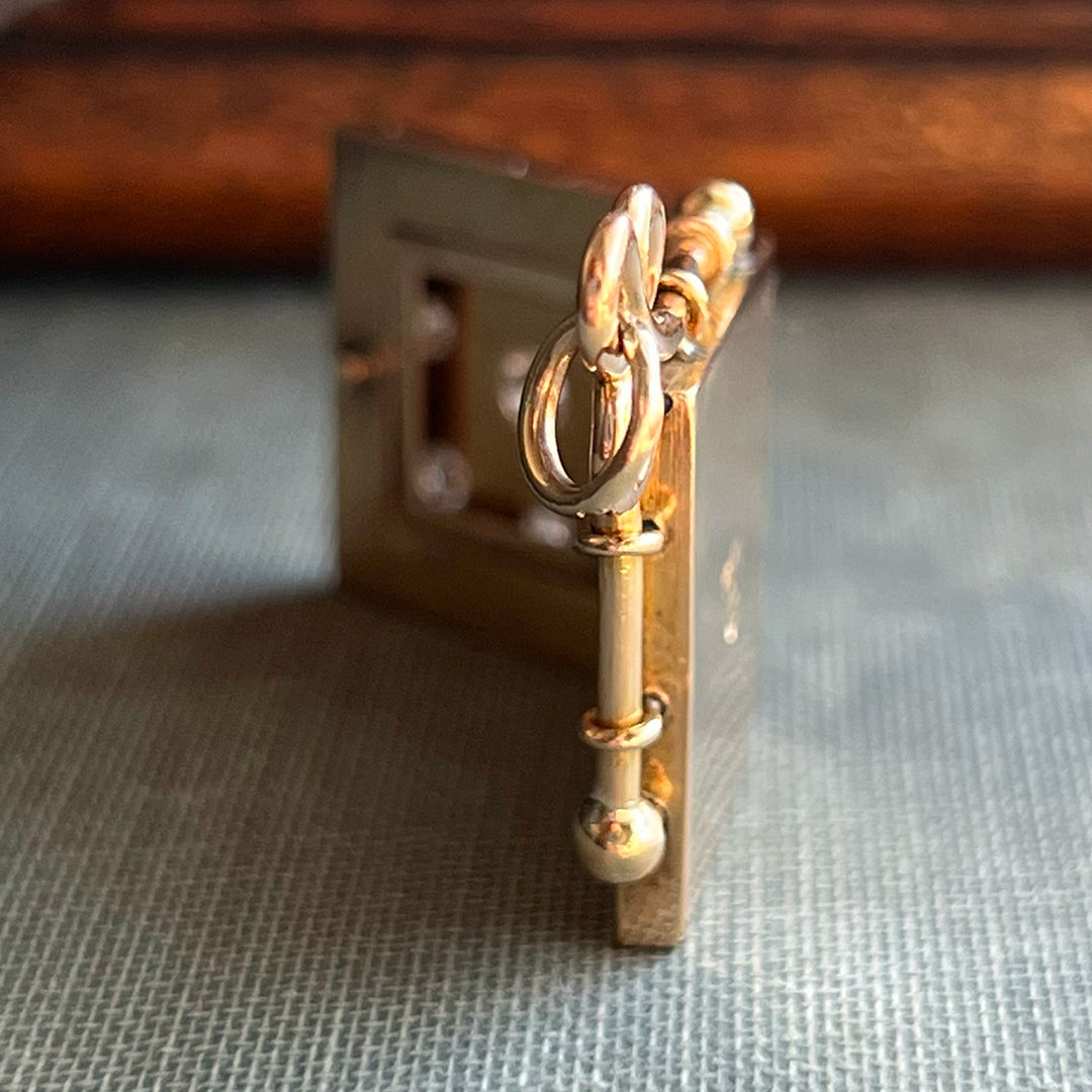 Victorian Locket Gold Diamond 18k Gold Starburst, c.1890