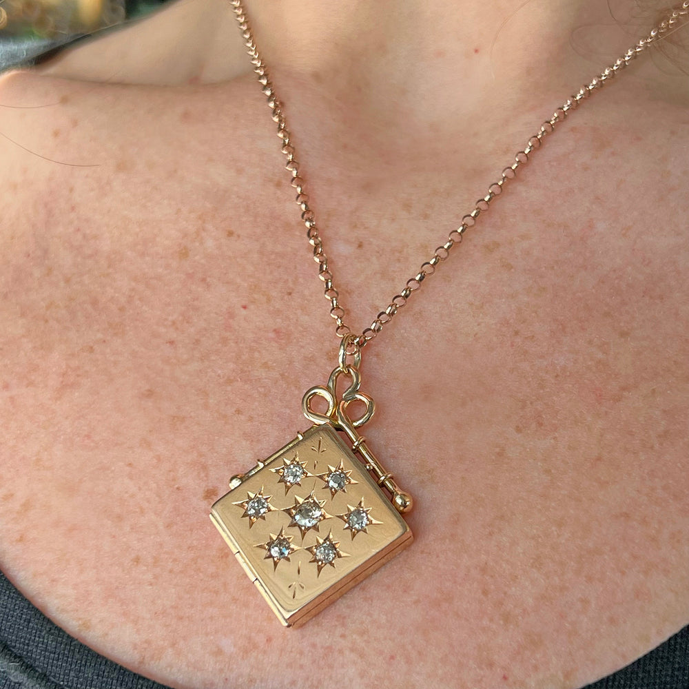 Victorian Locket Gold Diamond 18k Gold Starburst, c.1890