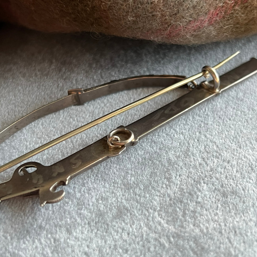 Victorian Scottish Agate Rifle Brooch, c. 1880