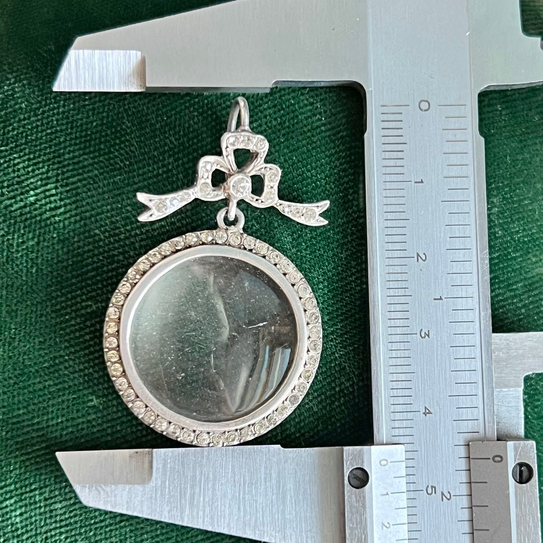 Collectible Victorian silver locket