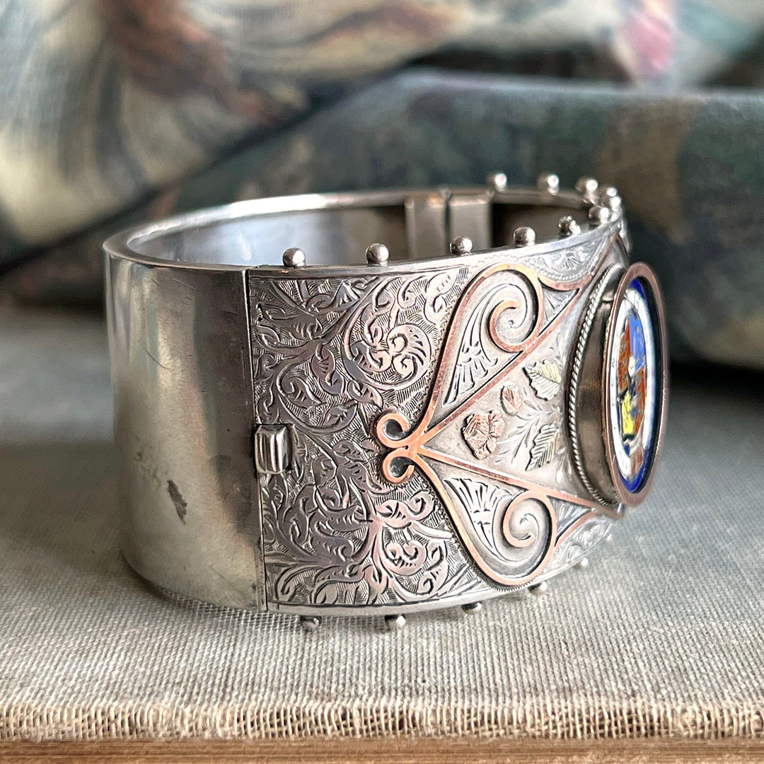 Victorian Silver Engraved Enamel Bangle with Heraldic Crest, Birmingham 1890