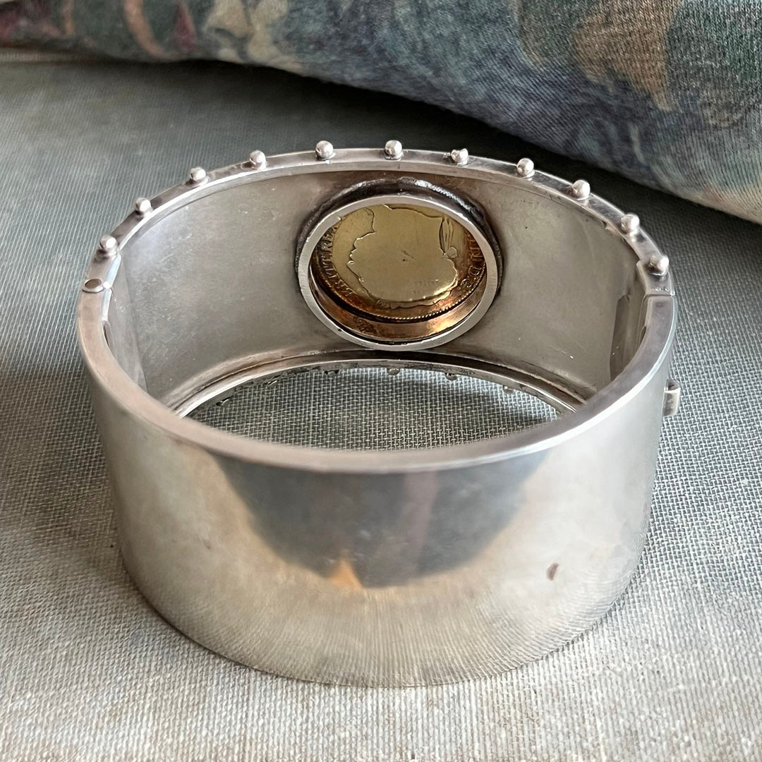 Victorian Silver Engraved Enamel Bangle with Heraldic Crest, Birmingham 1890