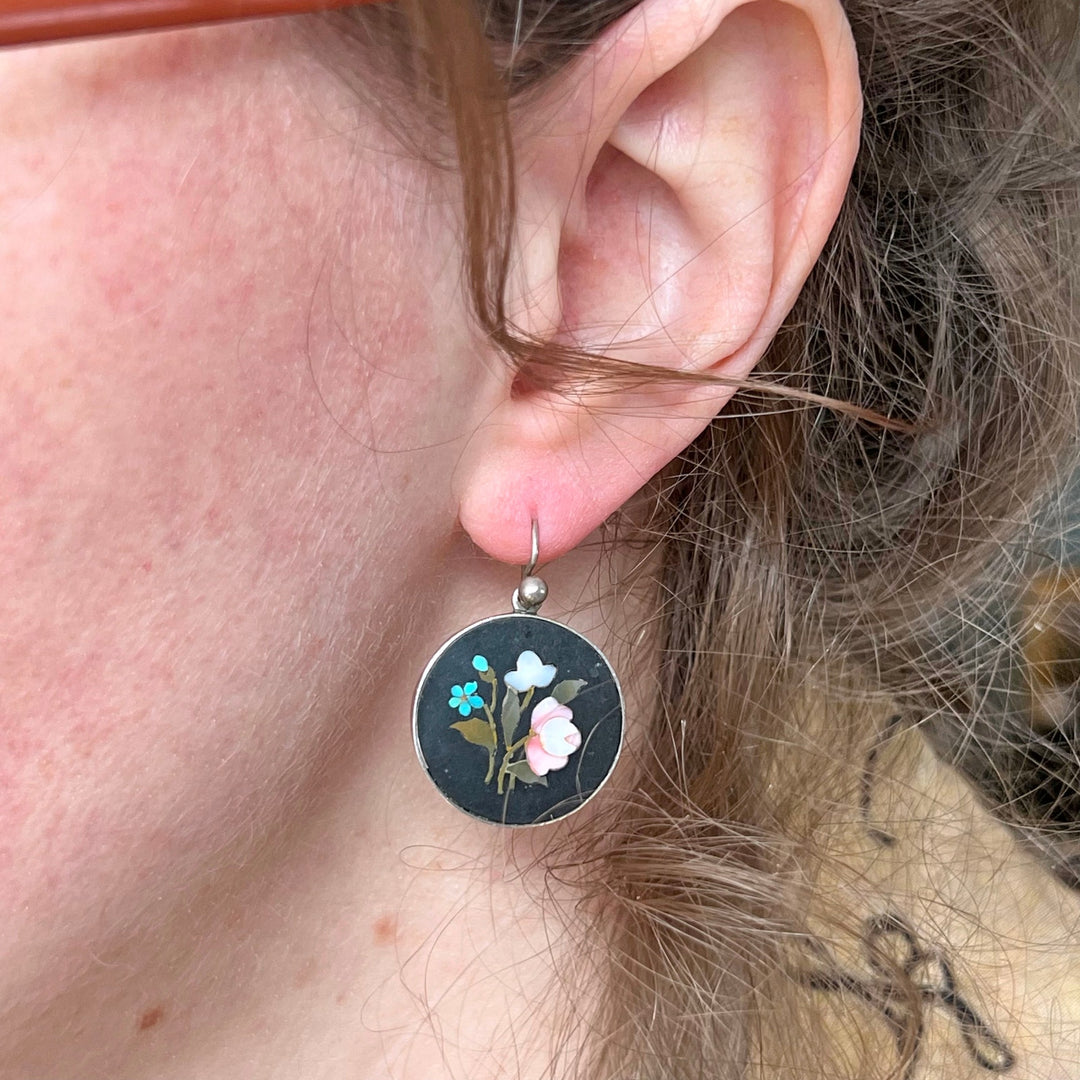 Silver pendant with matching pietra dura earrings
