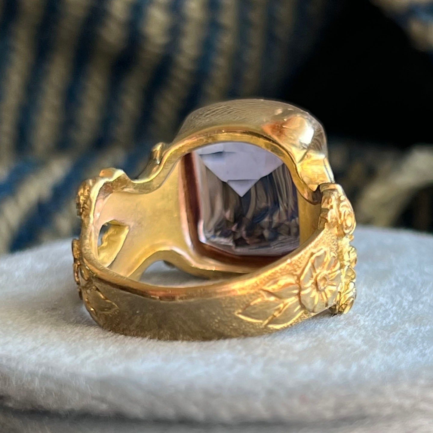 Vintage_18k_Gold_Large_Rectang