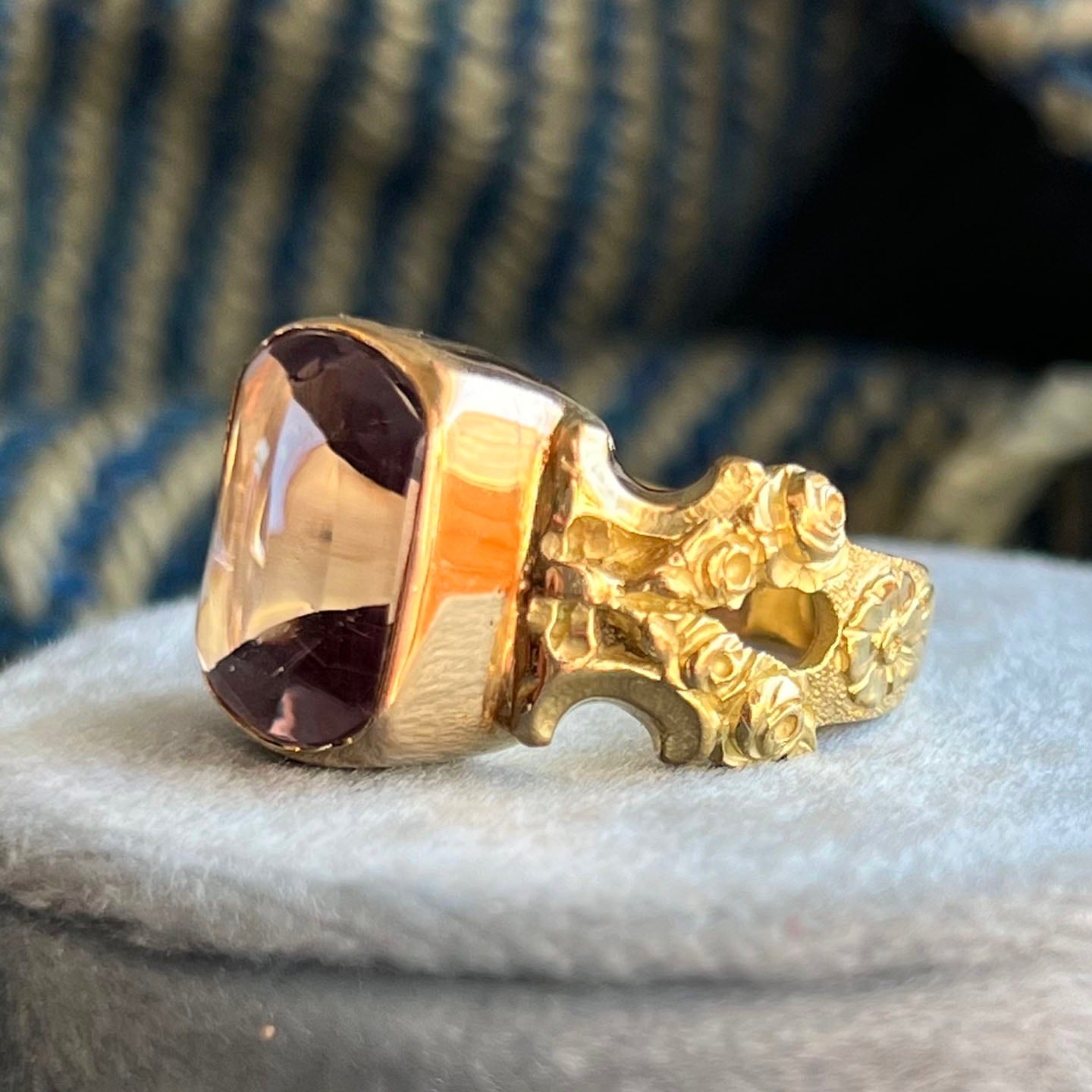 Vintage_18k_Gold_Large_Rectang