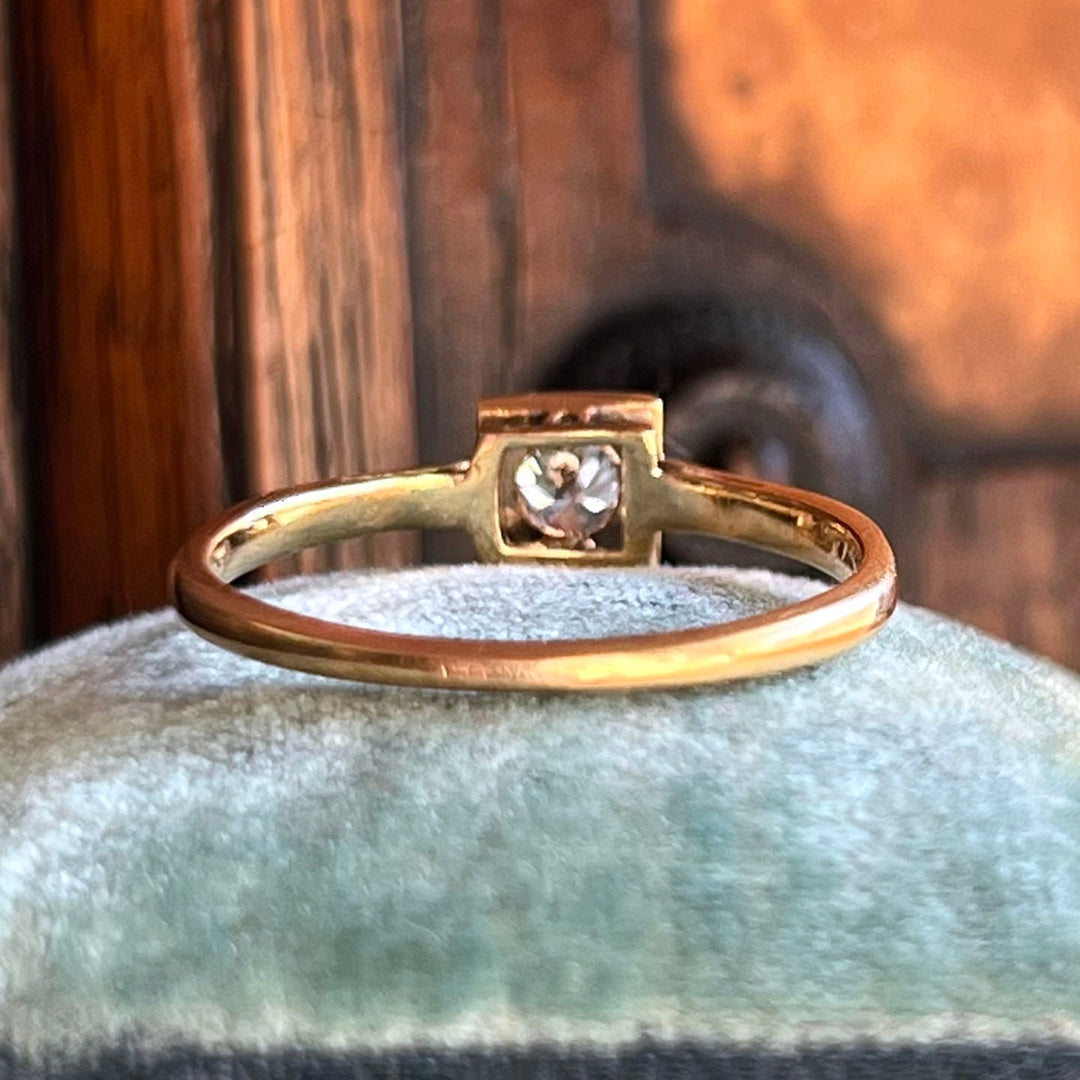 Timeless diamond solitaire estate ring