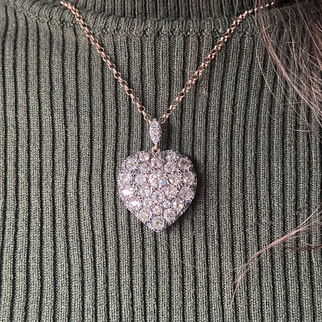 Romantic vintage diamond heart jewelry