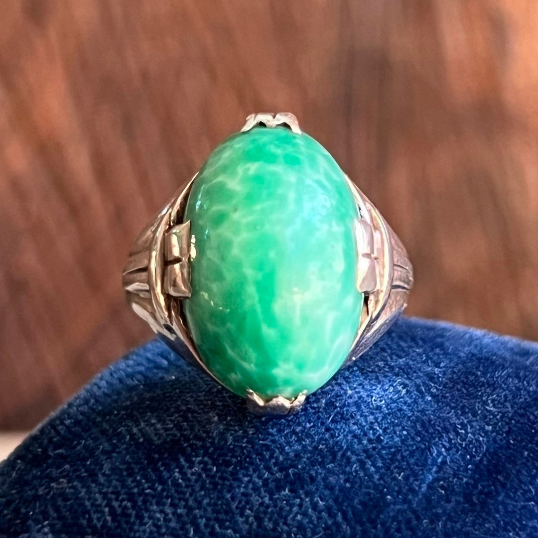 Art Deco silver ring with green glass