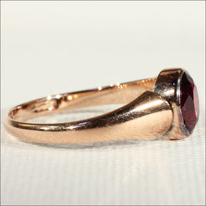 Vintage Art Deco Rose Gold Garnet Solitaire Ring in 9k Gold