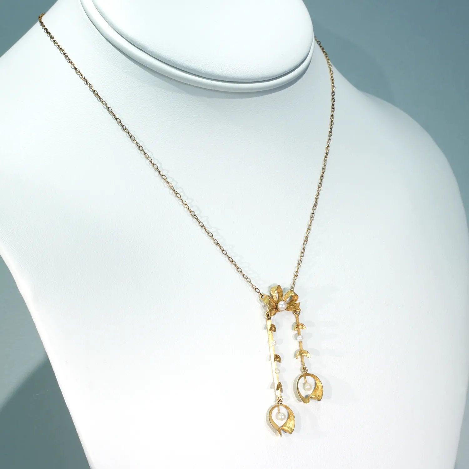 Antique French Art Nouveau Gold Pearl Necklace Mistletoe