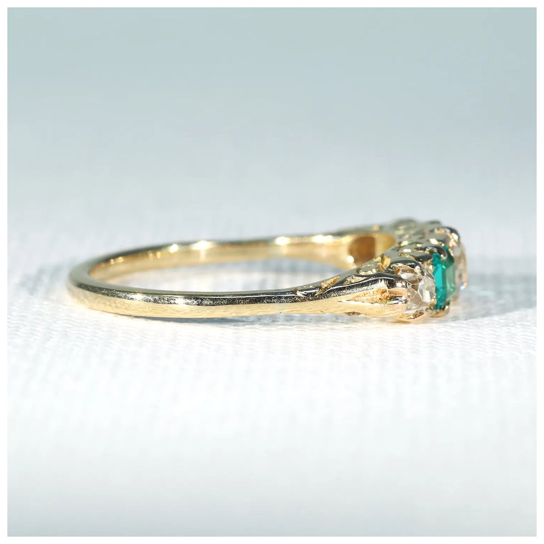 Antique Victorian Emerald Diamond Ring 18k Gold