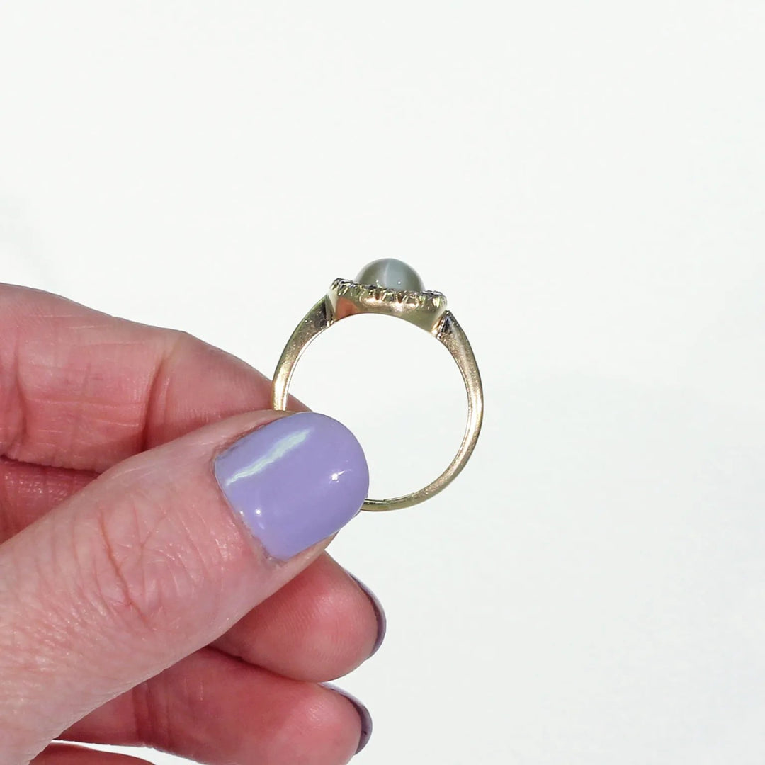 Cat's Eye Chrysoberyl Diamond Cluster Ring