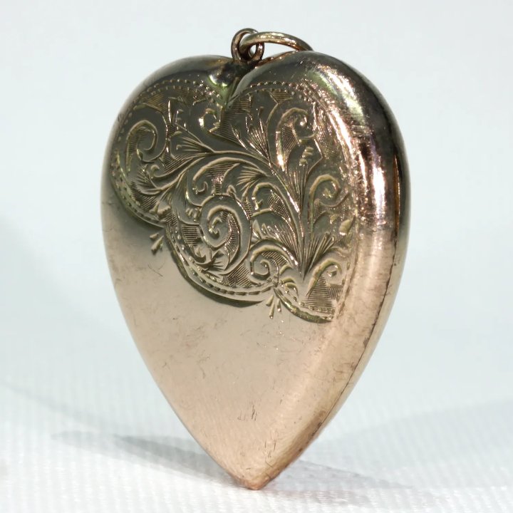 Gorgeous Engraved Edwardian Locket 9k Gold