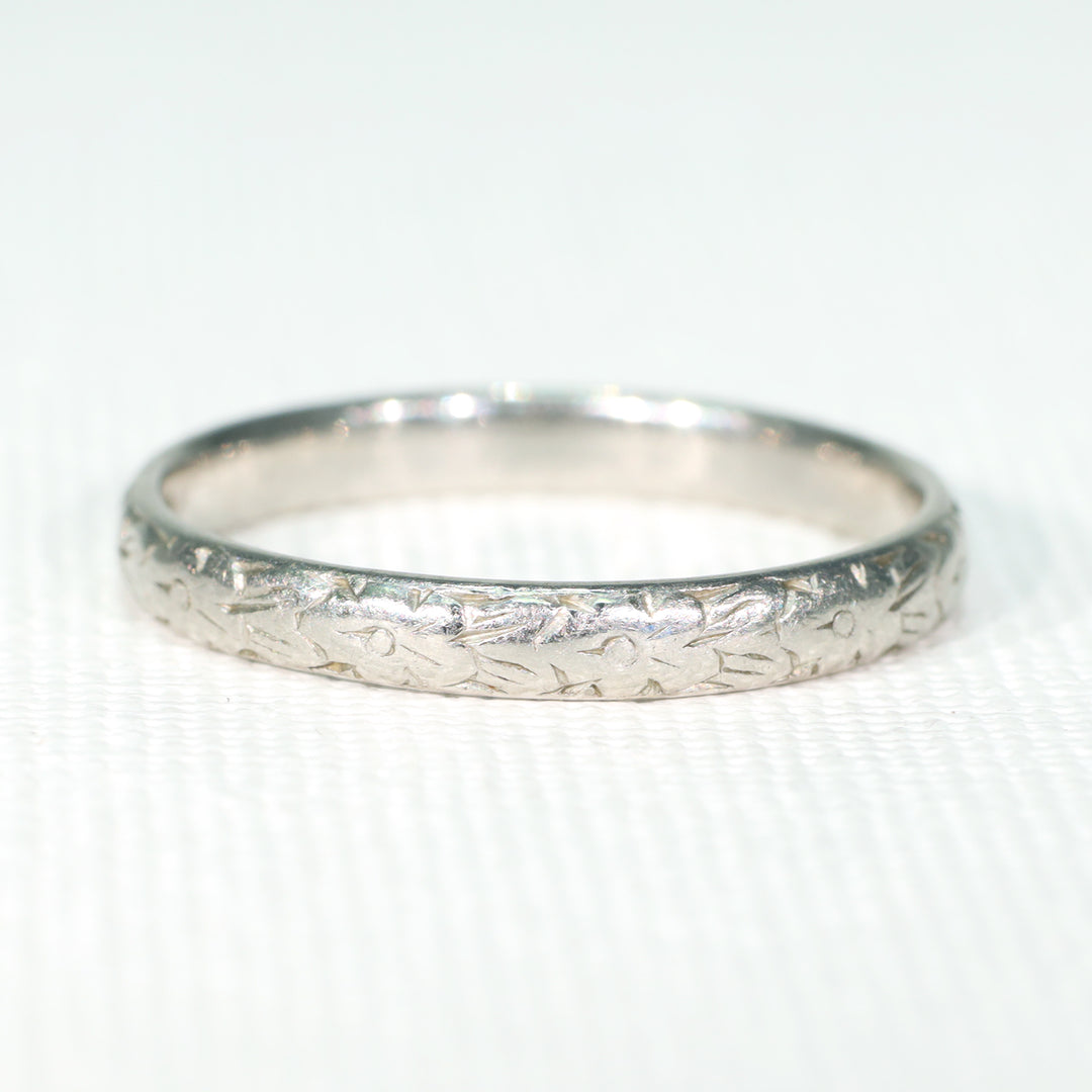 Art Deco Carved Platinum Wedding Band c. 1930 Size 9.25