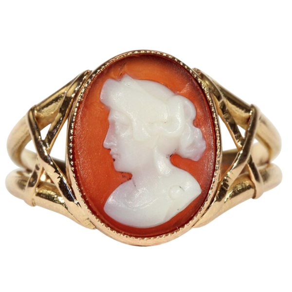 Antique Victorian Hard Stone Cameo Ring in 18k Gold