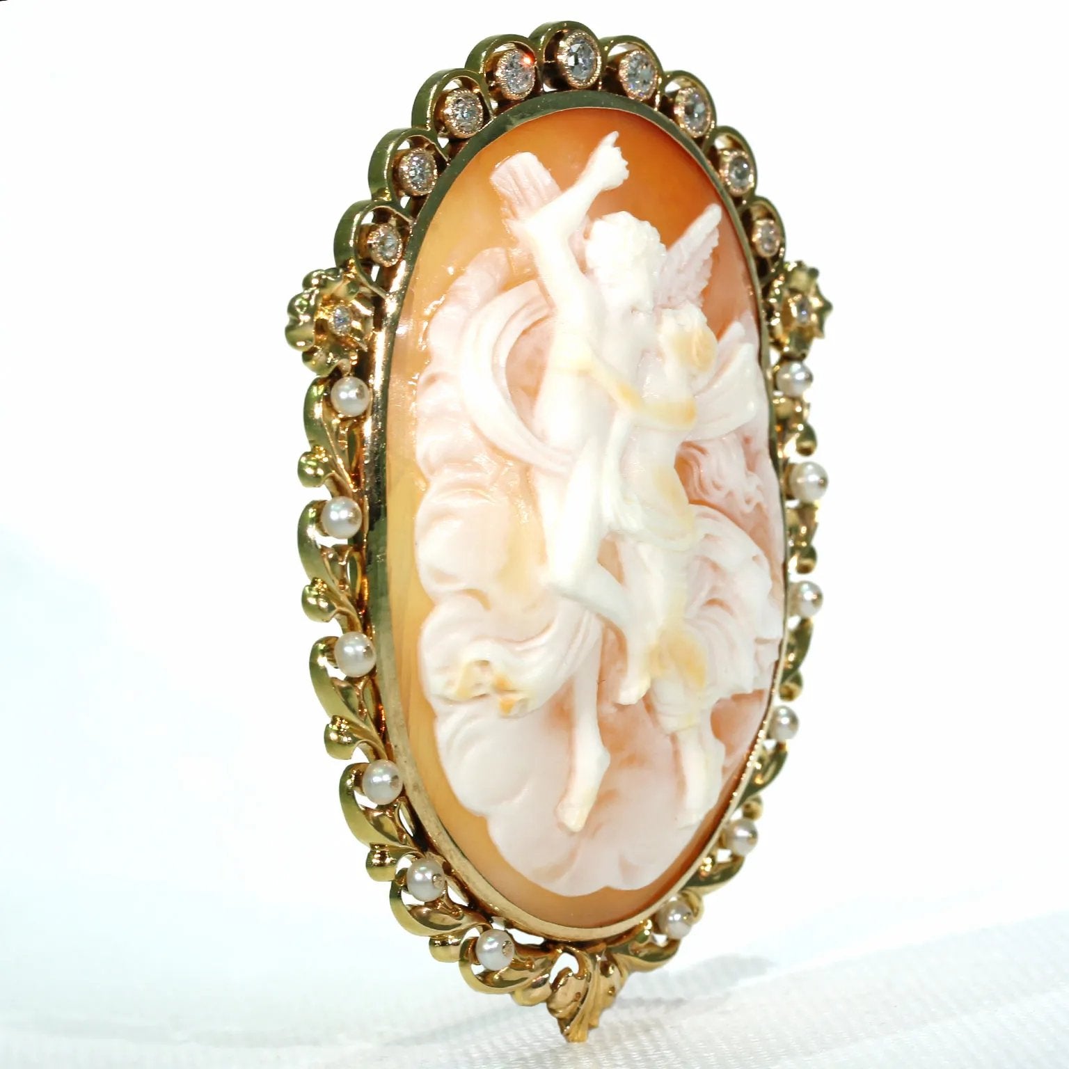 Victorian Cameo Brooch Pin 15k Gold Pearl Diamond Frame