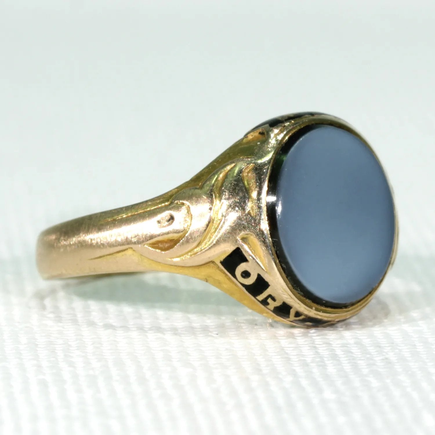 Victorian Sardonyx Memorial Ring 18k Gold In Memory Of