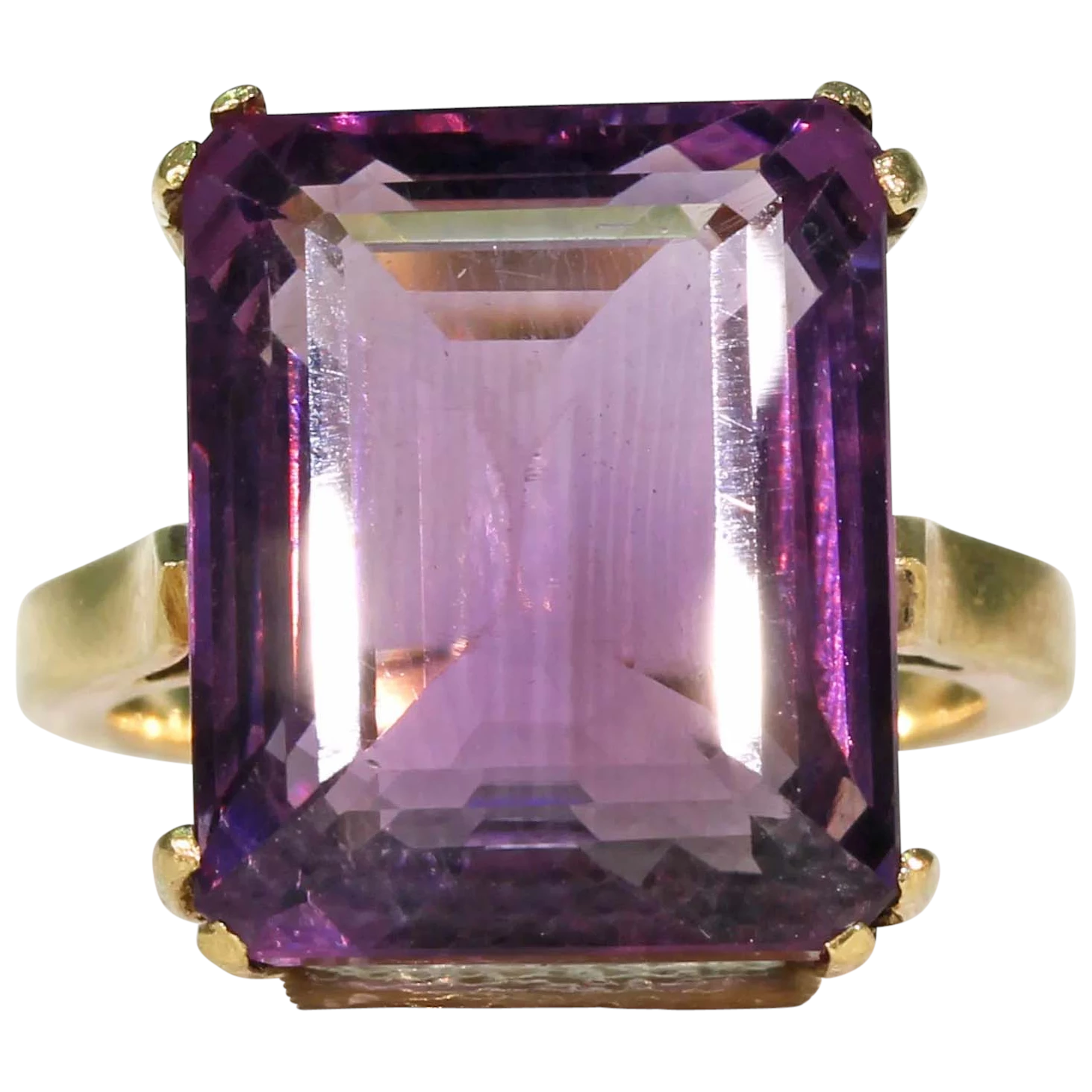 Vintage Amethyst Gold Cocktail Ring 16ct