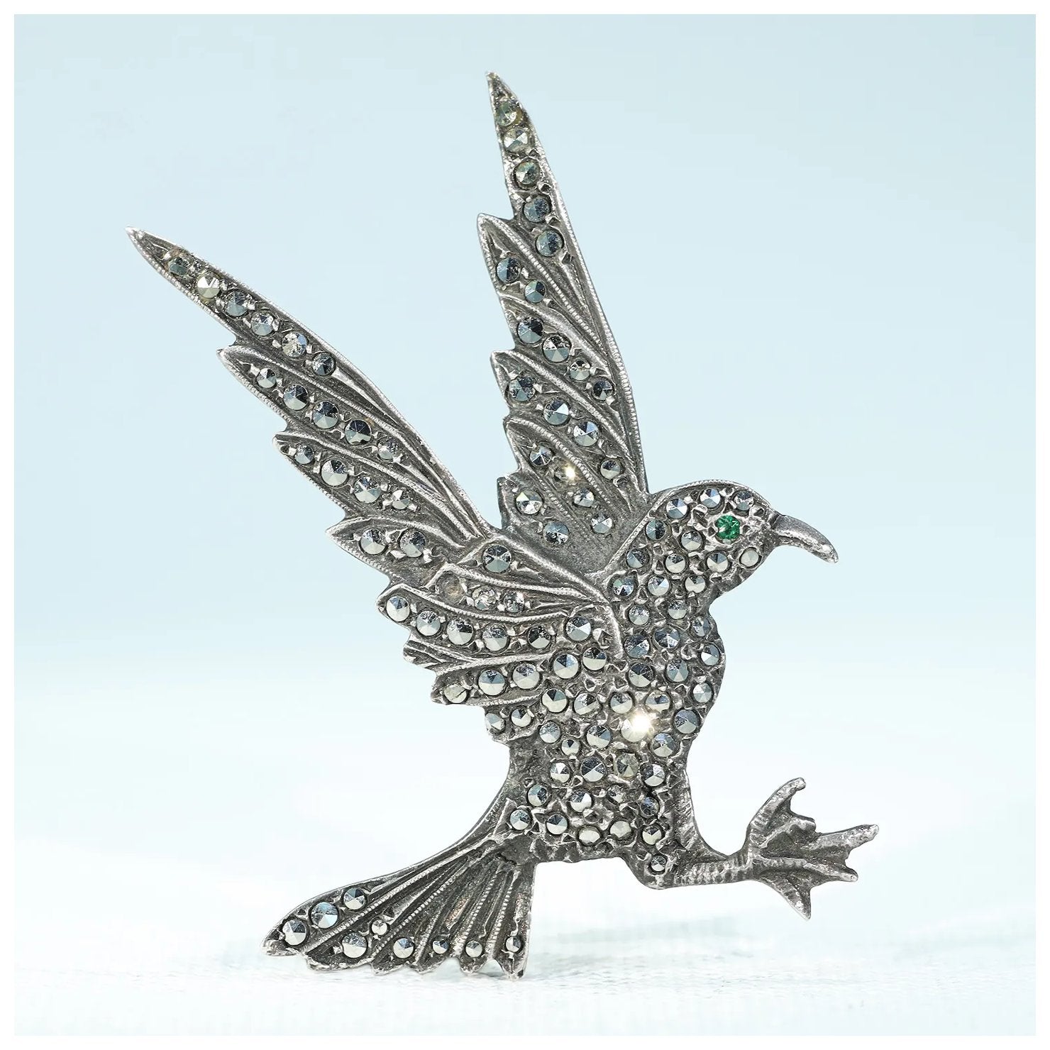 Brooch bird top